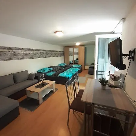 Apartman Laumar 2 Bzenec Exterior photo